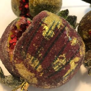 Sugar Beaded and glitter pomegranate￼